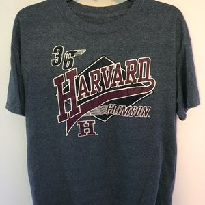 Harvard distressed uni shirt